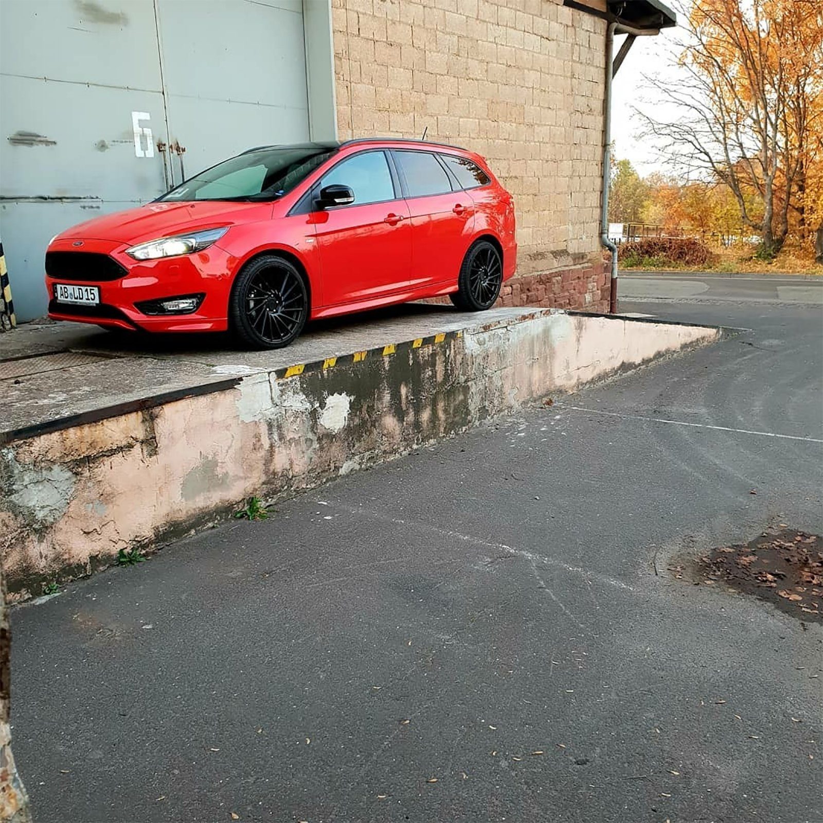 Ford – Focus – KESKIN – KT17 – Schwarz – 19 Zoll