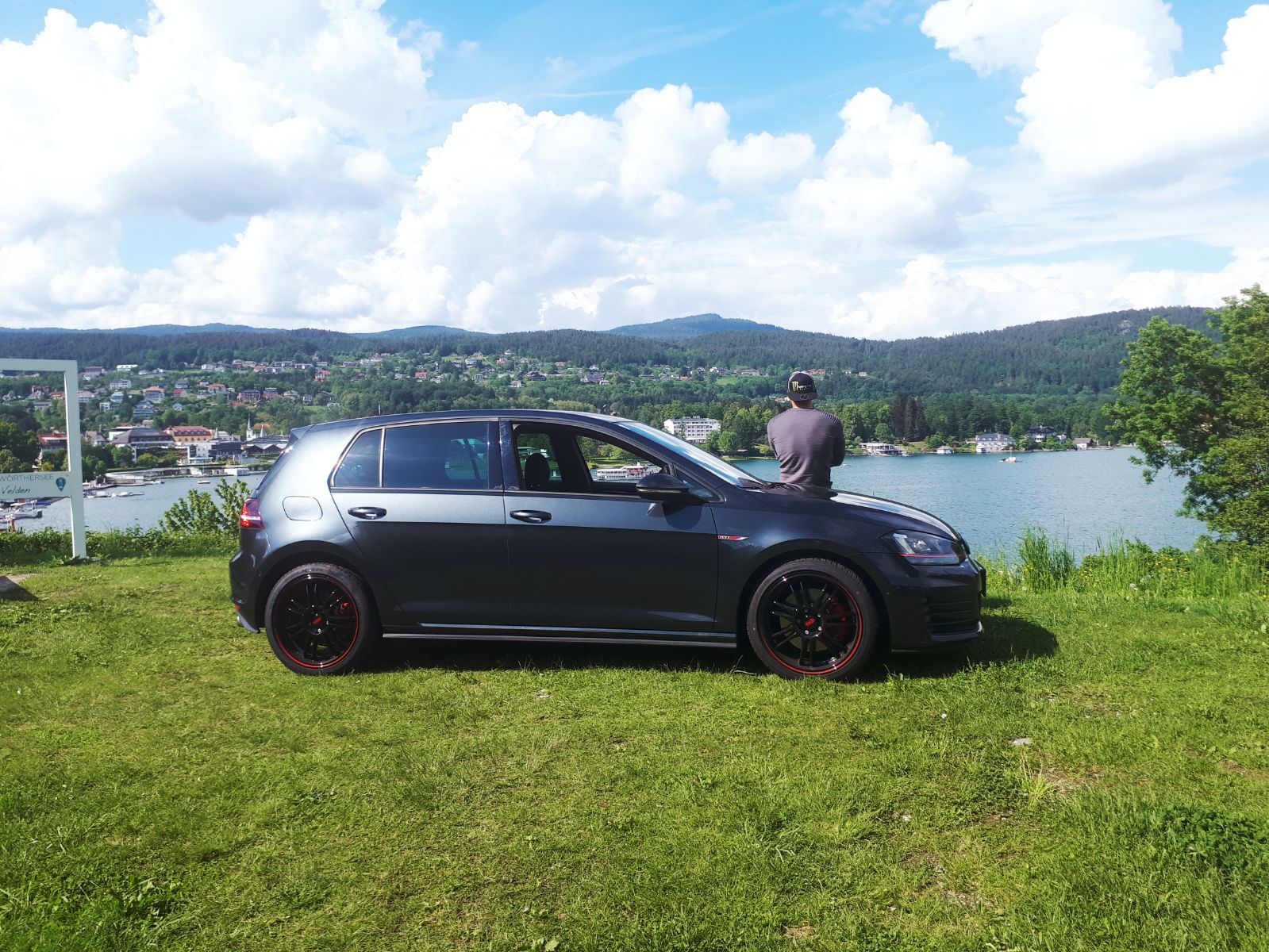VW – Golf 7 – DOTZ – Shift – Black Red – 18 Zoll