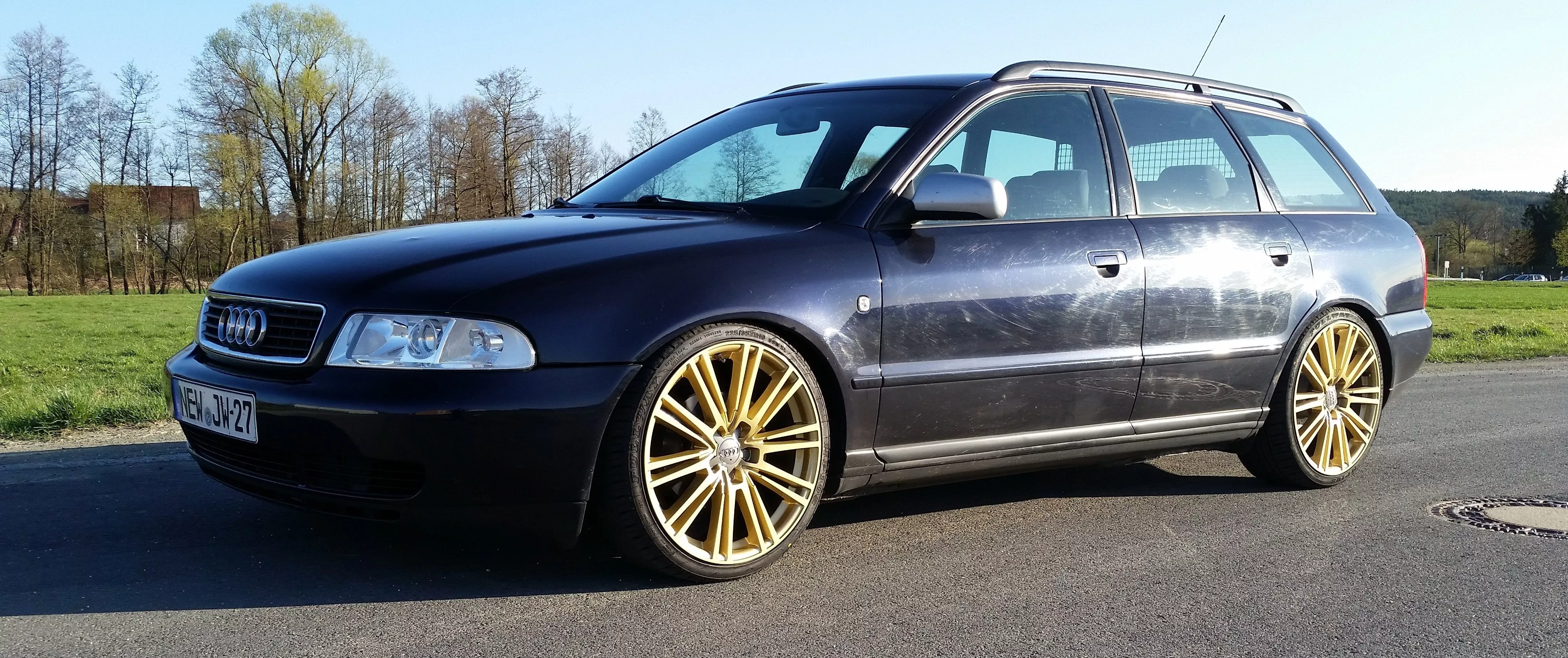 Audi – A4 – WHEELWORLD – WH18 – Gold – 19 Zoll