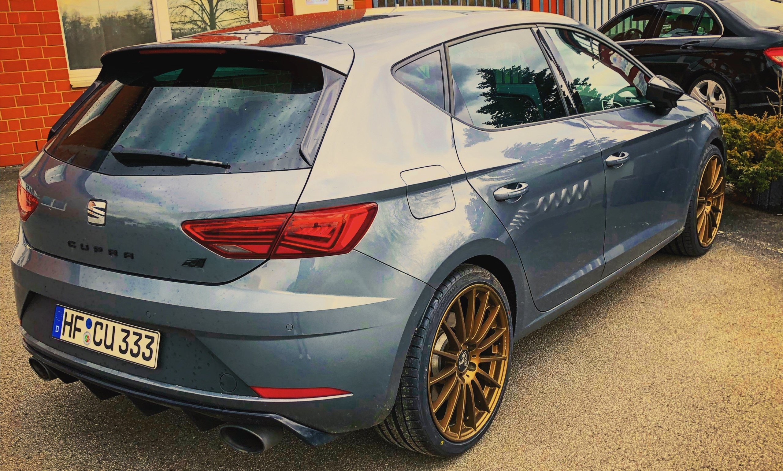 Seat – Leon – ULTRA WHEELS – UA4 – Bronze – 19 Zoll