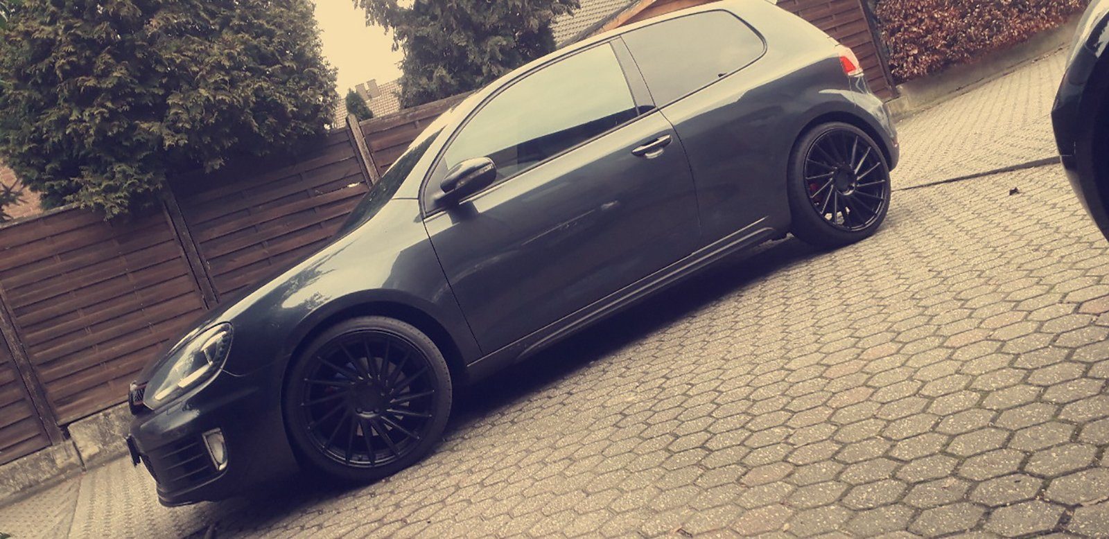 VW – Golf 6 – KESKIN – KT17 – Schwarz – 19 Zoll