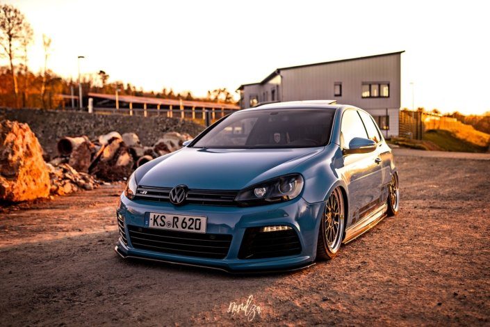 Volkswagen golf rs