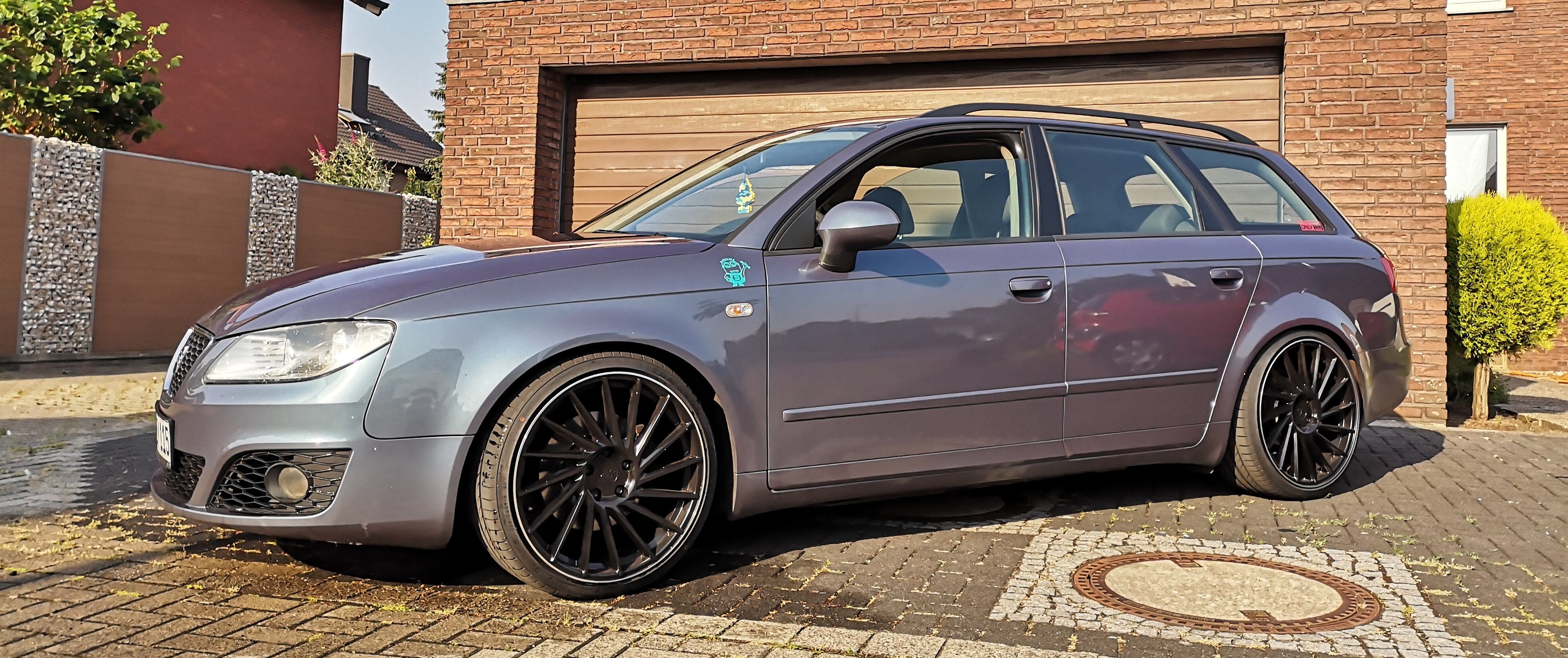Seat – Exeo – Blau – KESKIN – KT17 – Schwarz – 19 Zoll