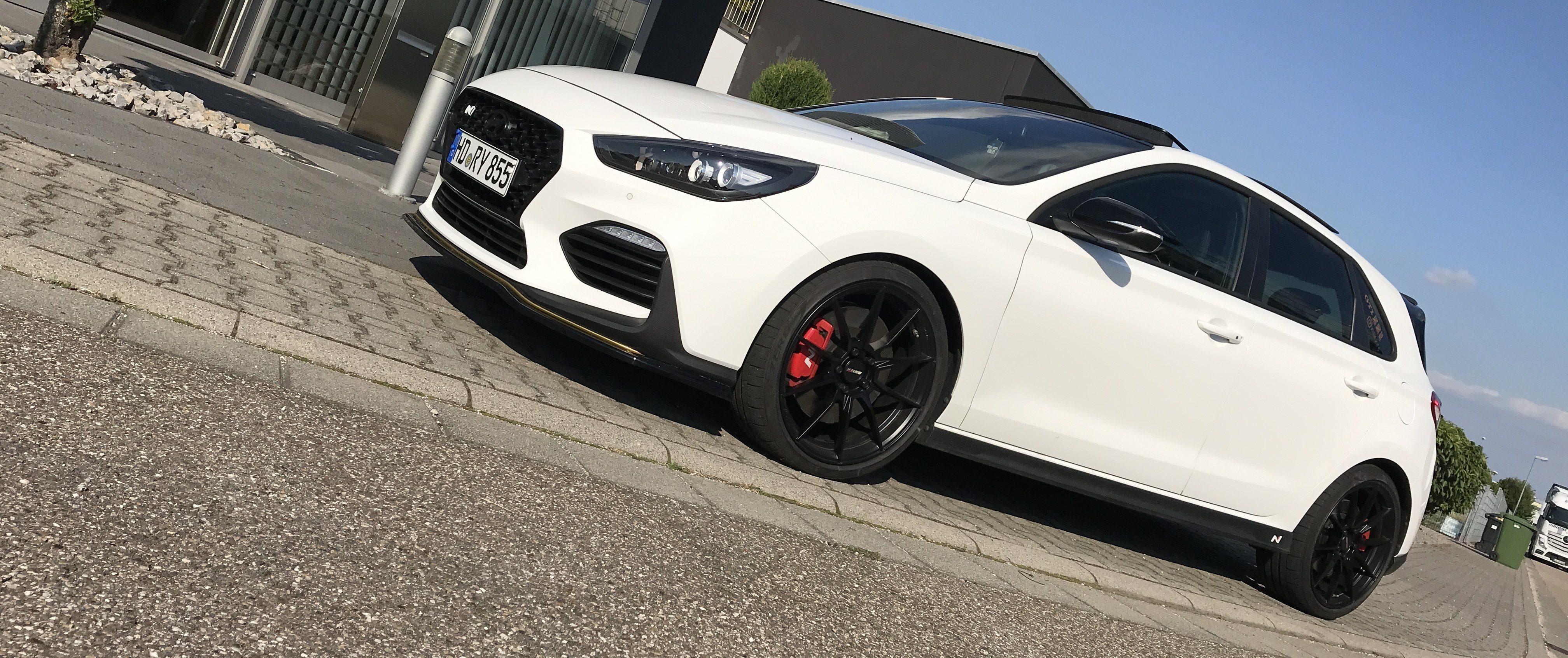 Hyundai – i30 – Weiß – MOTEC – Ultralight – Schwarz – 19 Zoll