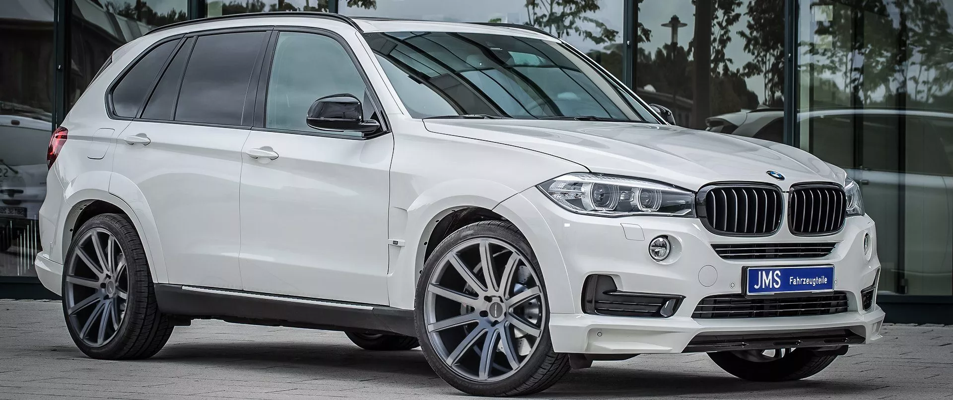 BMW – X5 – Weiß – COR. SPEED – CORNICHE – Deville – Silber – 22 Zoll