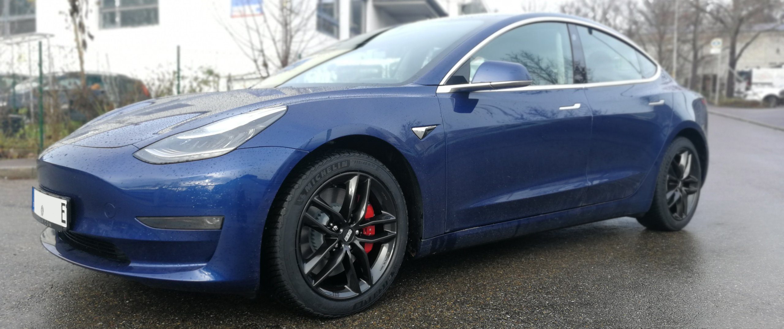 Tesla – Model 3 – Blau – BBS – SX – Anthrazit – 18 Zoll