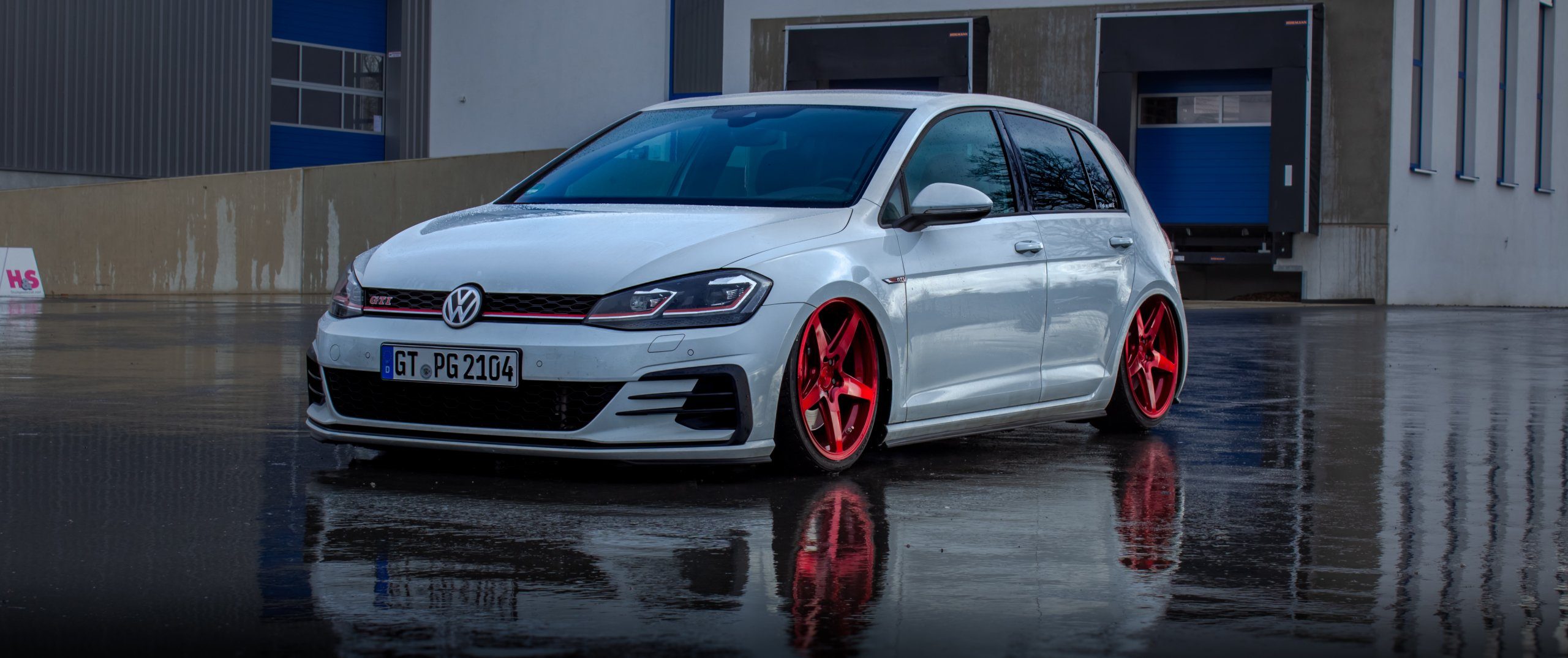 VW – Golf 7 GTI – Weiß – ROTIFORM – WGR – Candyrot – 19 Zoll