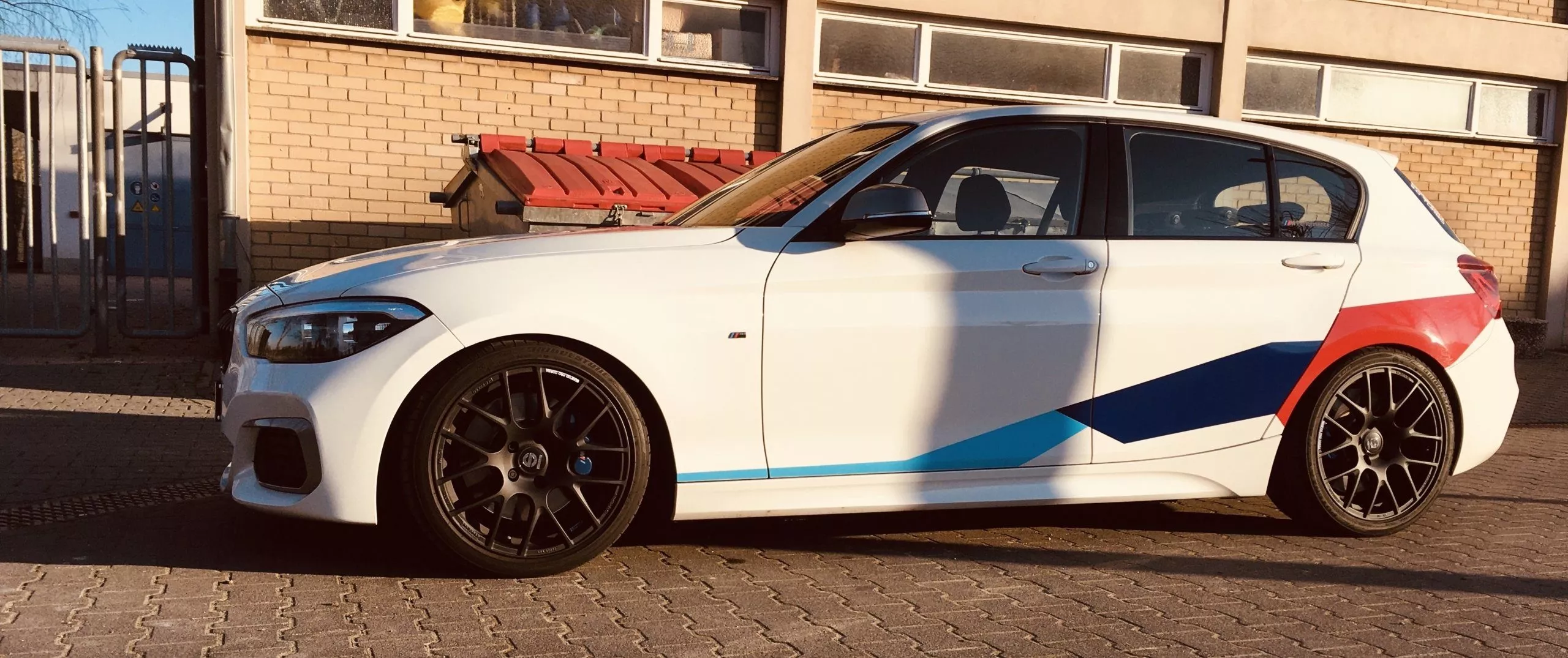 BMW – 1er – Weiß – SPARCO WHEELS – Pro Corsa – Schwarz – 18 Zoll