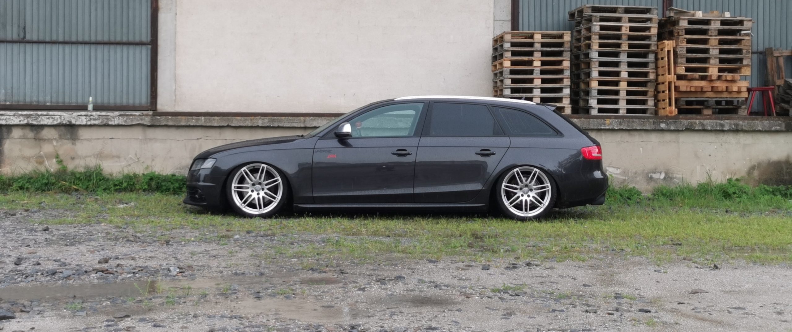 Audi – A4 – Speziallack – ORIGINAL AUDI – 7-Doppelspeichen-Design – Silber – 20 Zoll