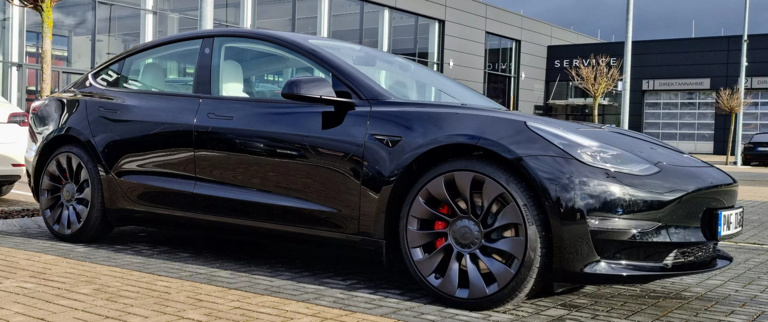 Tesla – Model 3 – Schwarz – ORIGINAL TESLA – Überturbine – Matte Carbon – 20 Zoll